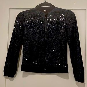 Girls 3 Pommes Navy/Black Sequin Bomber Jacket. Size 9/10.